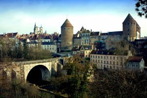 Semur_en_Auxois-Remparts